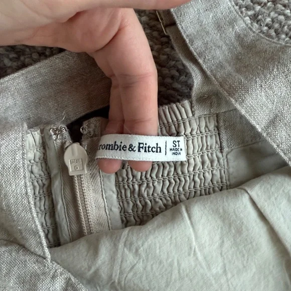 Women’s Abercrombie & Fitch Printed Linen Dress Tan. Size S. - Picture 4 of 7